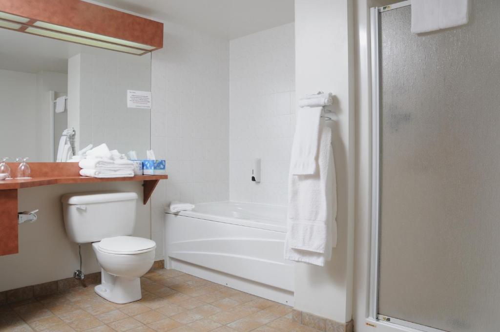 Hotel Au Petit Berger La Malbaie Habitación foto